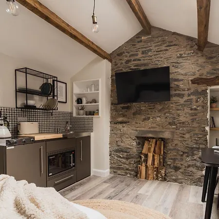 Ferry View With Hot Tub And Parking Apartment *