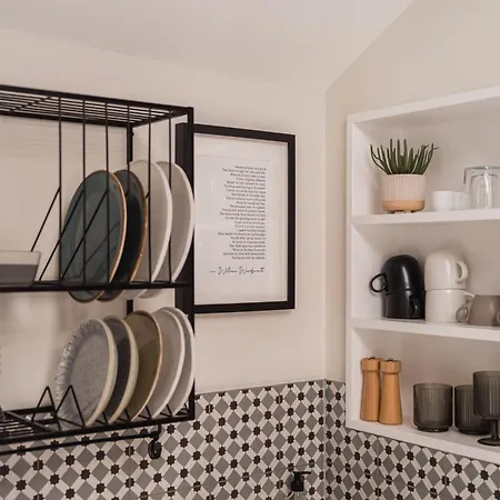 Ferry View With Hot Tub And Parking Bowness-on-Windermere