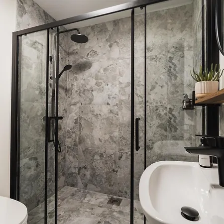 Ferry View With Hot Tub And Parking باونيس أون وينديرمير